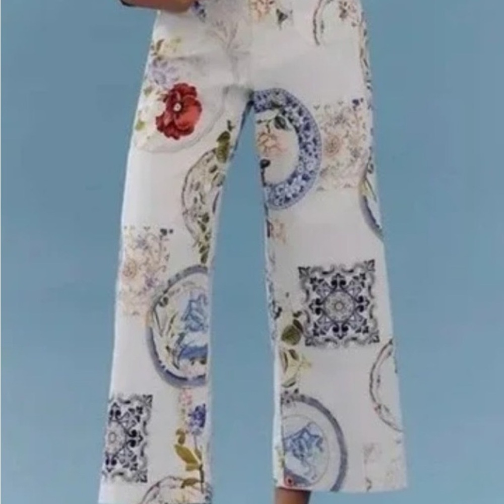 Anthropologie Maeve Colette Multicolor floral Wide-Leg Pants. NWT